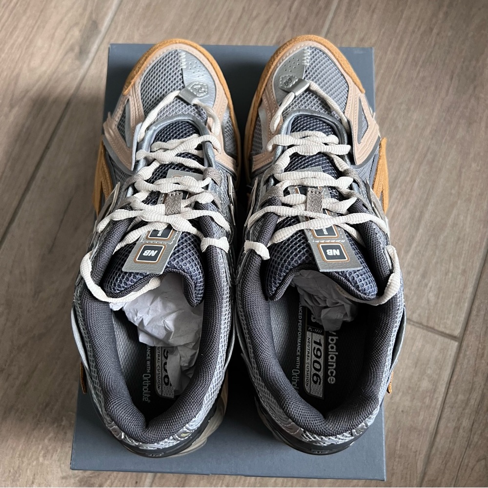 New Balance  1906A - Picture 7 of 9